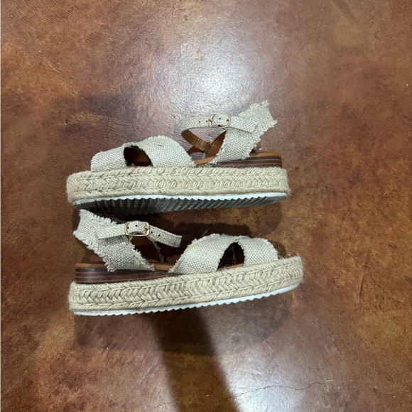 Platform espadrilles - Picture 2 of 2
